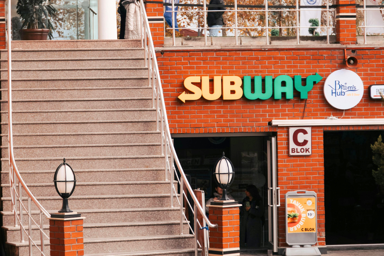 Subway Closing Stores