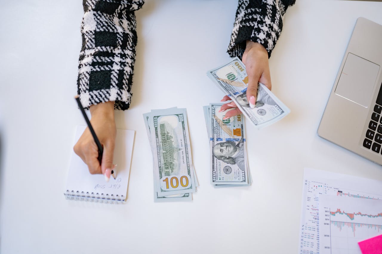 What is the 50/30/20 Rule of Money? The Simple Budgeting Strategy