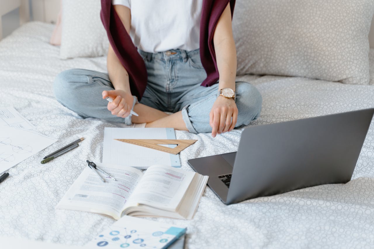 Best Courses to Learn Online Skills in 2025