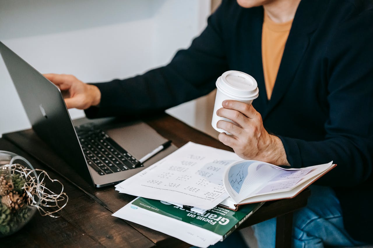 Free Tools to Build Your Online Career